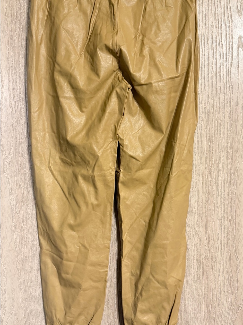 Stella Luce Camel Faux Leather Jogger Pants Size Small - Picture 11 of 16
